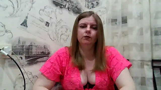 Snapshot of LateKot32 chatting on November 4, 2025, 7:06 pm LateKot32 online show from November 4, 2025, 7:06 pm