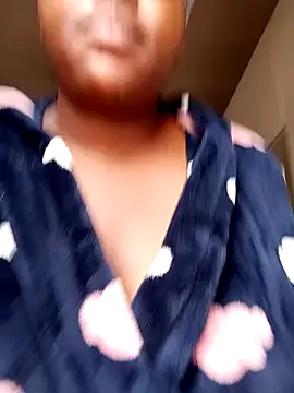 Snapshot of Sexymamibo chatting on January 2, 2025, 7:44 am Sexymamibo online show from January 2, 2025, 7:44 am