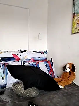 Sexymamibo online show from April 5, 2026, 10:44 am