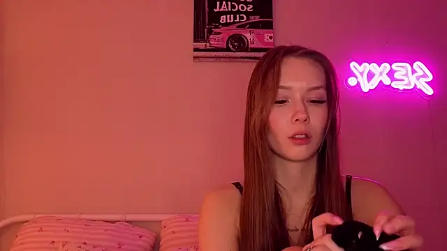 KateVon online show from November 30, 2025, 9:59 pm