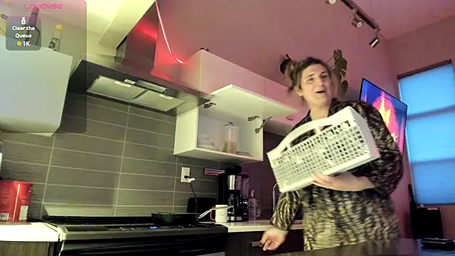 ImLeanneLawson online show from March 3, 2025, 3:00 pm