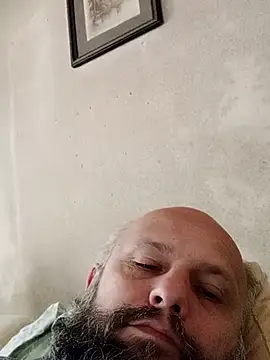 AlexandruCsaba online show from March 10, 2025, 9:23 am