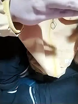 ngoclothingoc9en online show from March 17, 2025, 12:04 pm