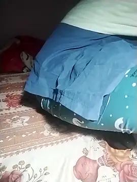 ngoclothingoc9en online show from March 22, 2025, 10:26 pm