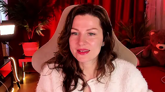 April o Nill online show from April 19, 2026, 10:16 am