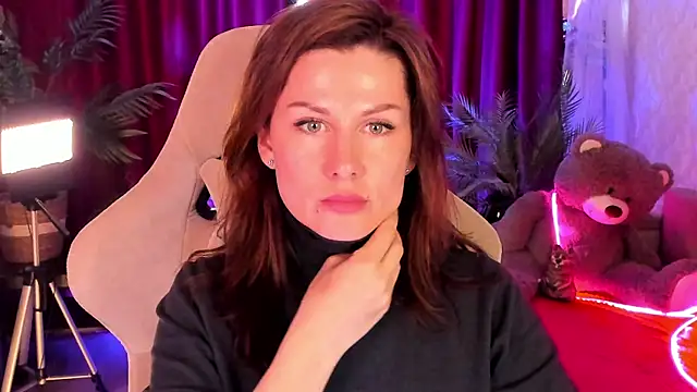 April o Nill online show from April 18, 2026, 10:17 am