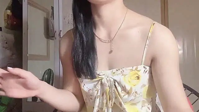 LinhChi 9x online show from March 21, 2026, 1:18 am