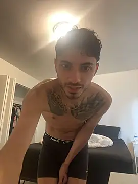 here4pussyy online show from July 28, 2026, 5:23 pm