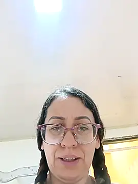 miss hanna07 online show from April 12, 2026, 3:48 pm