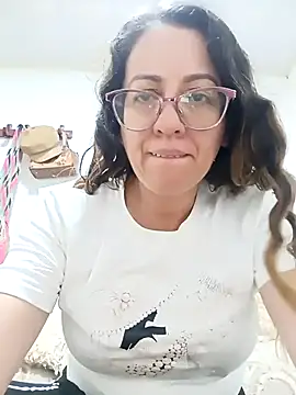 miss hanna07 online show from April 8, 2026, 7:04 pm