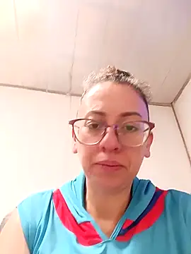 miss hanna07 online show from April 10, 2026, 3:41 pm