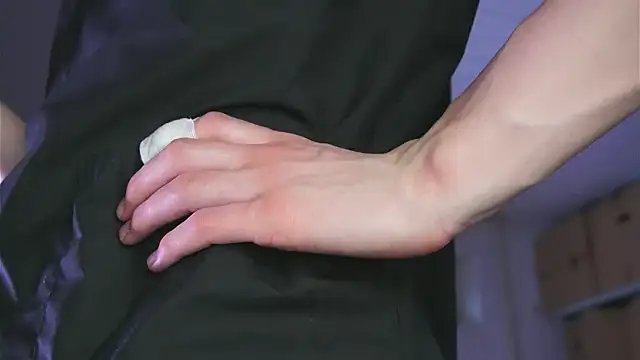 dustyn fox online show from March 30, 2026, 11:01 am