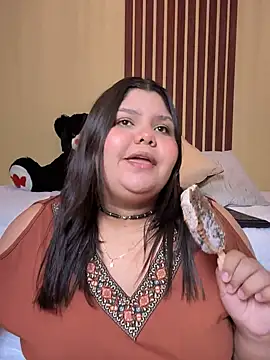 Shara Handal  online show from February 5, 2025, 10:22 pm