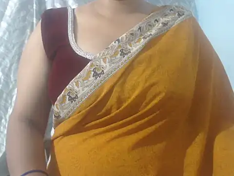 Snapshot of cute-priy chatting on April 21, 2026, 4:19 am cute-priy online show from April 21, 2026, 4:19 am