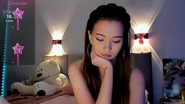 diana nier online show from September 27, 2025, 7:42 pm