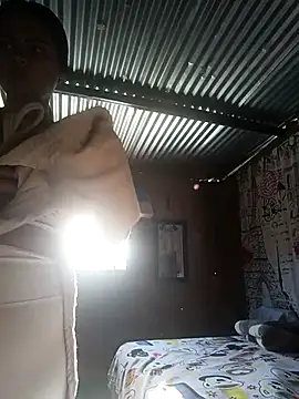 sexy-latin10 online show from February 28, 2026, 12:05 pm