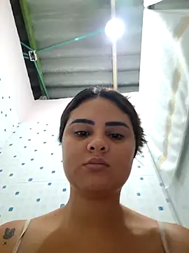 sexy-latin10 online show from November 26, 2025, 10:37 am