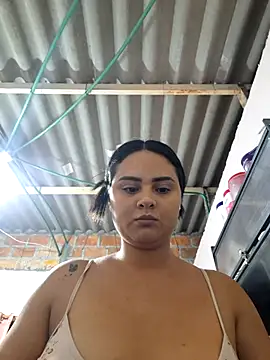 sexy-latin10 online show from October 17, 2025, 2:26 am