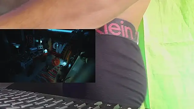 Pompero11 online show from March 14, 2025, 4:09 pm