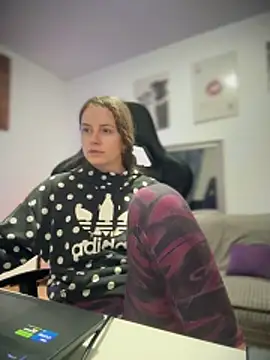 Piinkpandora online show from March 22, 2026, 7:48 pm