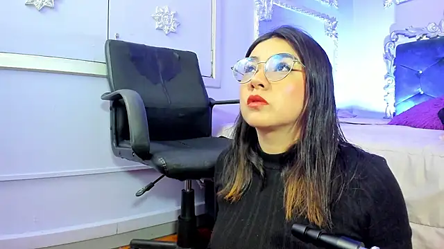 JeyLee online show from February 2, 2026, 11:42 am