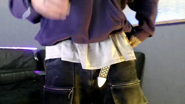 Andy bapho online show from October 10, 2025, 2:18 pm