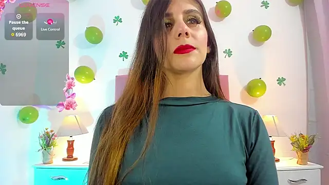 Samanthamillher10 online show from March 18, 2025, 12:19 am