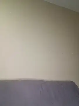 Snapshot of MILFCandy chatting on February 10, 2026, 6:18 pm MILFCandy online show from February 10, 2026, 6:18 pm