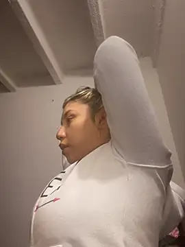 Khalyk G online show from April 22, 2026, 6:20 am