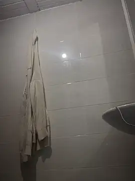 Khalyk G online show from November 14, 2025, 2:43 pm