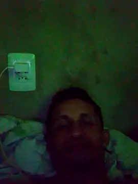 Snapshot of dotado20robson chatting on May 2, 2026, 6:24 pm dotado20robson online show from May 2, 2026, 6:24 pm