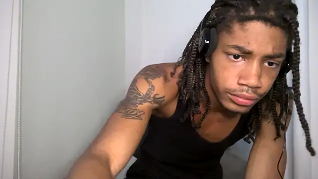 Skinnyblackman online show from January 6, 2026, 4:27 am