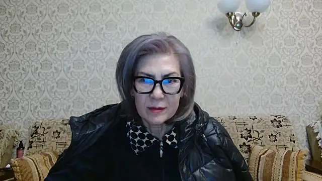 Elegant00Lady online show from October 10, 2025, 5:36 pm