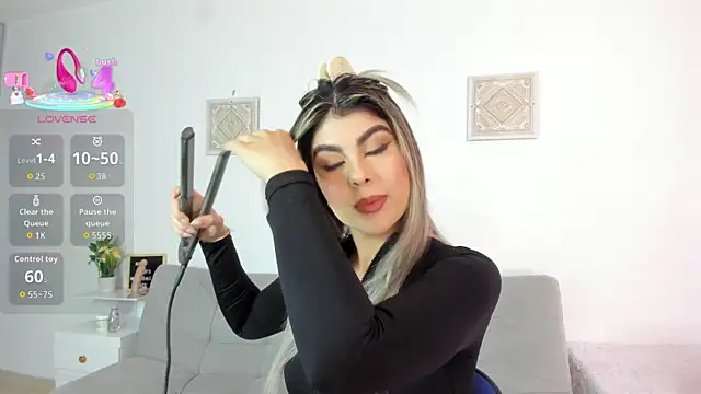 Snapshot of Abigail_29 chatting on November 4, 2025, 11:58 am Abigail 29 online show from November 4, 2025, 11:58 am