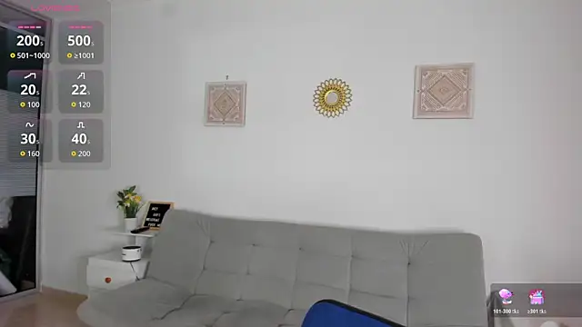 Snapshot of Abigail_29 chatting on November 19, 2025, 12:05 pm Abigail 29 online show from November 19, 2025, 12:05 pm