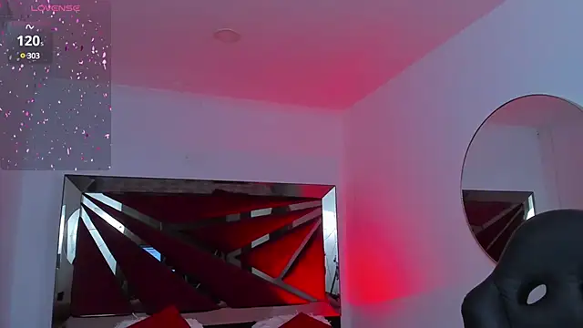 Snapshot of ShegoBlake chatting on March 19, 2025, 11:57 pm ShegoBlake online show from March 19, 2025, 11:57 pm