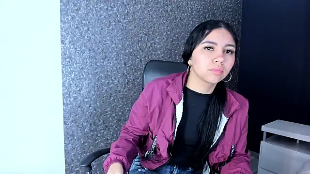 Larabrooks online show from January 5, 2026, 6:55 pm