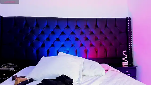 Snapshot of Melany_Luv chatting on January 10, 2026, 10:49 pm Melany Luv online show from January 10, 2026, 10:49 pm