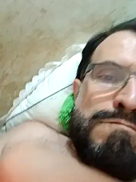 Snapshot of SbasTone_Muscle chatting on October 17, 2025, 7:15 pm SbasTone Muscle online show from October 17, 2025, 7:15 pm