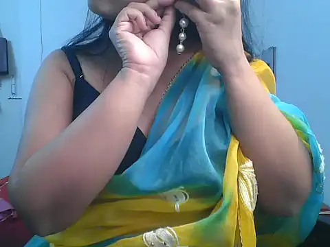 BIG HEARTED online show from October 31, 2025, 4:58 pm