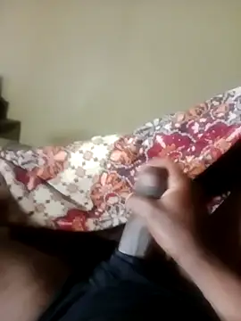 Snapshot of LONGDICK985M chatting on February 27, 2025, 11:15 pm LONGDICK985M online show from February 27, 2025, 11:15 pm