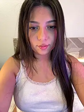 Maii chan online show from October 29, 2025, 6:34 am