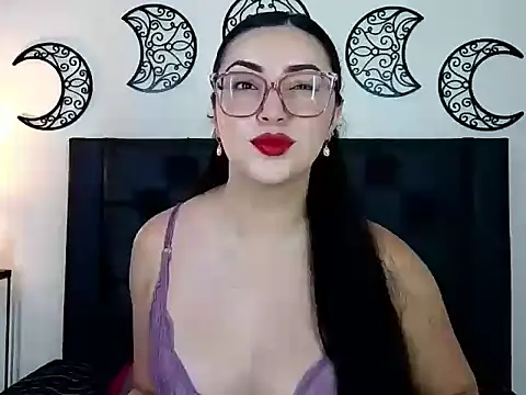 EvoletFMK online show from December 20, 2025, 5:49 pm