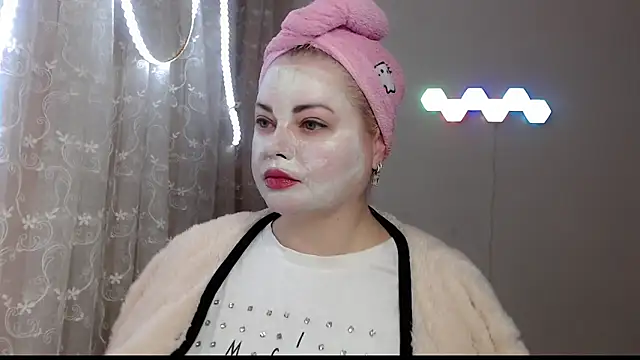 JewellKiss7 online show from December 2, 2024, 5:21 pm
