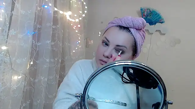 Snapshot of JewellKiss7 chatting on April 5, 2026, 4:35 pm JewellKiss7 online show from April 5, 2026, 4:35 pm