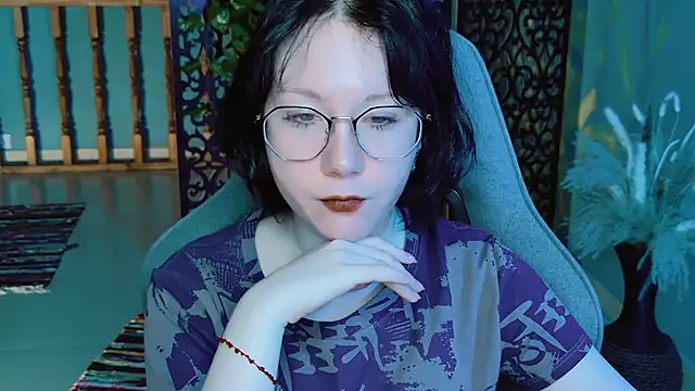 NancyMartinez online show from October 8, 2025, 5:09 am