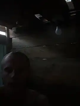 Snapshot of red_red00 chatting on September 22, 2025, 3:40 pm red red00 online show from September 22, 2025, 3:40 pm