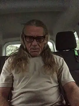 longhairjim online show from December 23, 2024, 11:28 pm