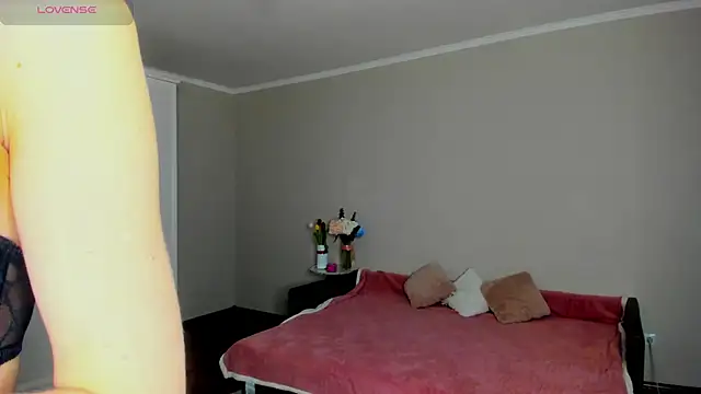 -Sacura- online show from March 8, 2026, 12:19 pm