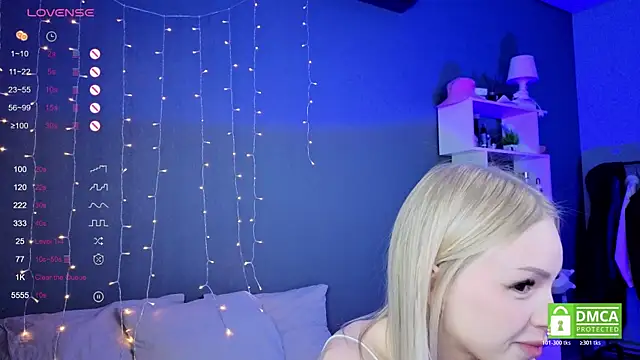 Snapshot of aneta_alisha chatting on November 13, 2025, 12:09 pm aneta alisha online show from November 13, 2025, 12:09 pm